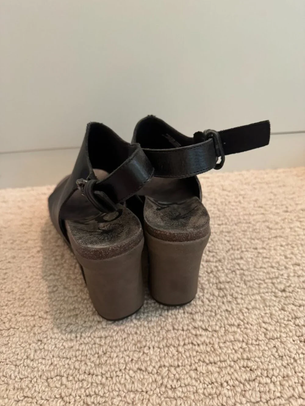 OTBT Jaunt Platform Wedge Sandals